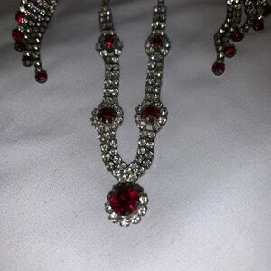 Vintage rhinestone necklace/earring set